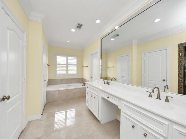 2930 Brompton Square Drive, Houston TX 77025