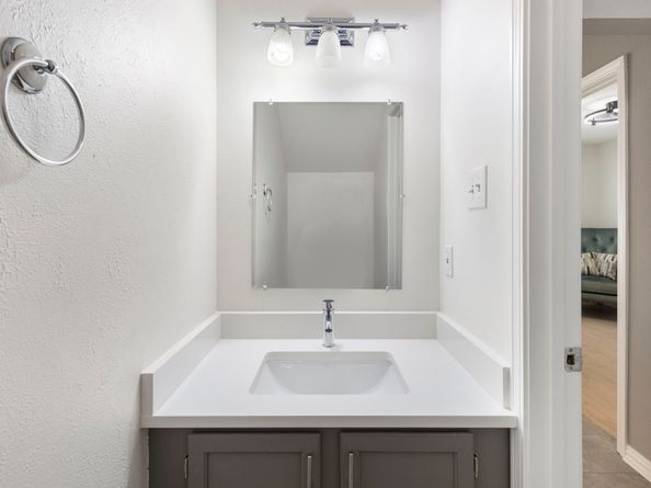 38 Cricket Hollow Place, The Woodlands TX 77381