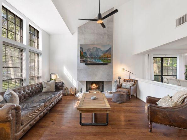 38 Cricket Hollow Place, The Woodlands TX 77381