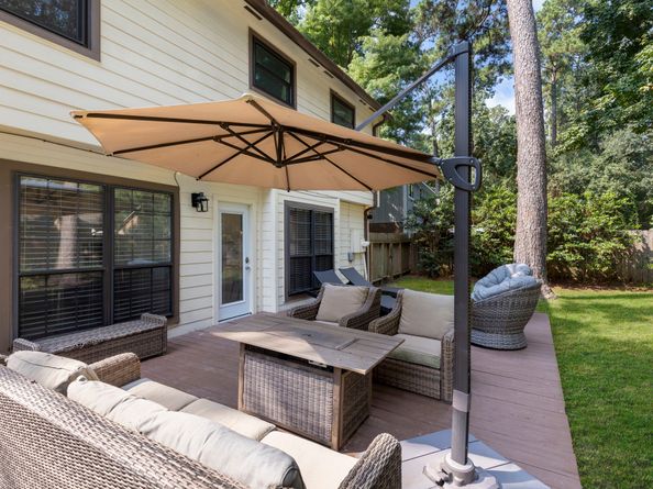 38 Cricket Hollow Place, The Woodlands TX 77381