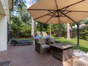 38 Cricket Hollow Place, The Woodlands TX 77381