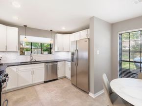 38 Cricket Hollow Place, The Woodlands TX 77381