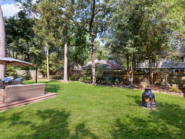 38 Cricket Hollow Place, The Woodlands TX 77381