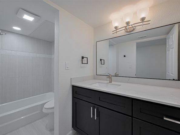 5922 Fairdale Lane, Houston TX 77057