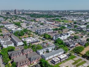 5922 Fairdale Lane, Houston TX 77057