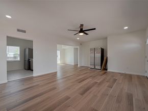 5922 Fairdale Lane, Houston TX 77057