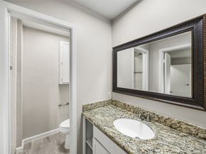 11427 Hillcroft Avenue, Houston TX 77035