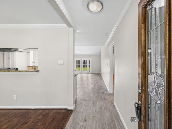 11427 Hillcroft Avenue, Houston TX 77035