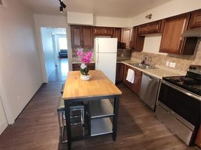 7213 Beechnut Street D, Houston TX 77074