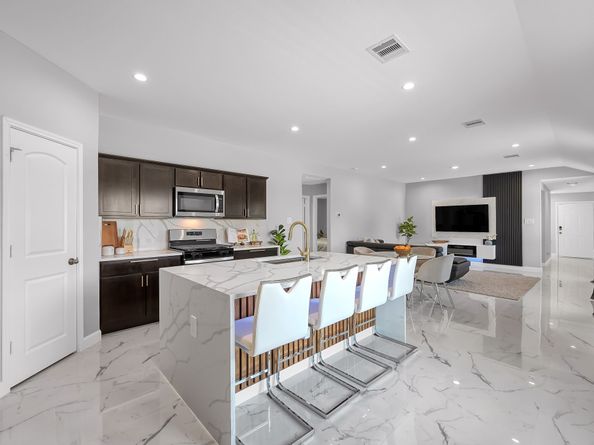 12303 Lariat Run Drive, Houston TX 77014
