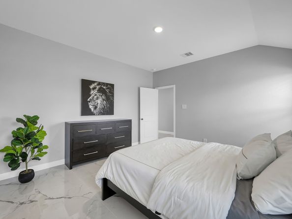 12303 Lariat Run Drive, Houston TX 77014