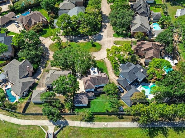 910 Caswell Court, Katy TX 77450
