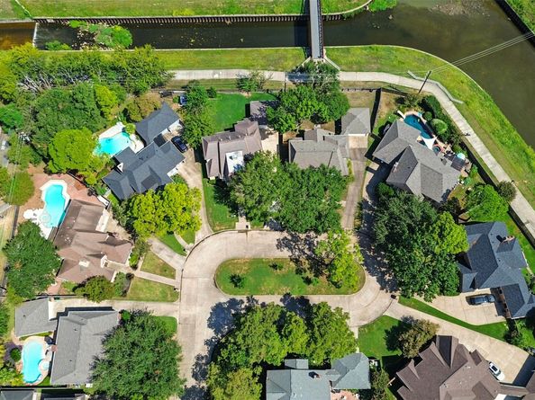 910 Caswell Court, Katy TX 77450