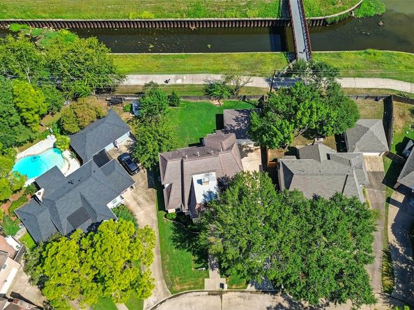 910 Caswell Court, Katy TX 77450