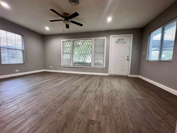 3711 S Wayside Drive, Houston TX 77023