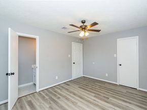 9119 Barton Street, Houston TX 77075