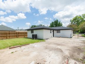9119 Barton Street, Houston TX 77075
