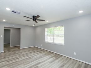 9119 Barton Street, Houston TX 77075