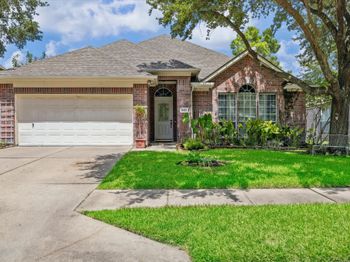 18422 Cobblestone Drive