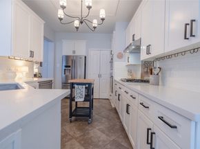 18 Westward Ridge Place, The Woodlands TX 77384