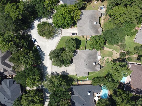 18 Westward Ridge Place, The Woodlands TX 77384