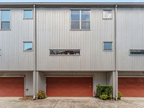 1215 Arthur Street, Houston TX 77019
