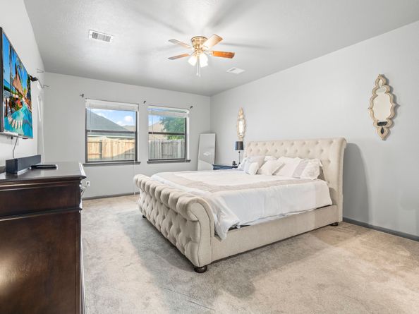 16918 Lake Willowby Lane, Houston TX 77044