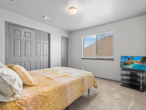 16918 Lake Willowby Lane, Houston TX 77044