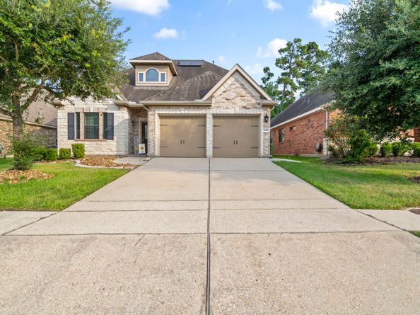 16918 Lake Willowby Lane, Houston TX 77044