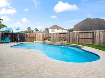 16918 Lake Willowby Lane