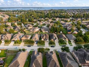 16918 Lake Willowby Lane, Houston TX 77044