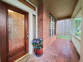 5439 Emerald Pointe Lane, Sugar Land TX 77479