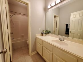 5439 Emerald Pointe Lane, Sugar Land TX 77479