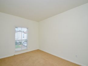 2100 Tanglewilde Street 169, Houston TX 77063