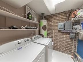 10211 Willowgrove Drive, Houston TX 77035