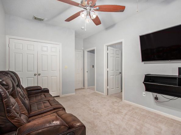 3707 E Ashford Villa Lane, Houston TX 77082