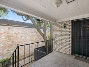 7900 Westheimer Road 226, Houston TX 77063