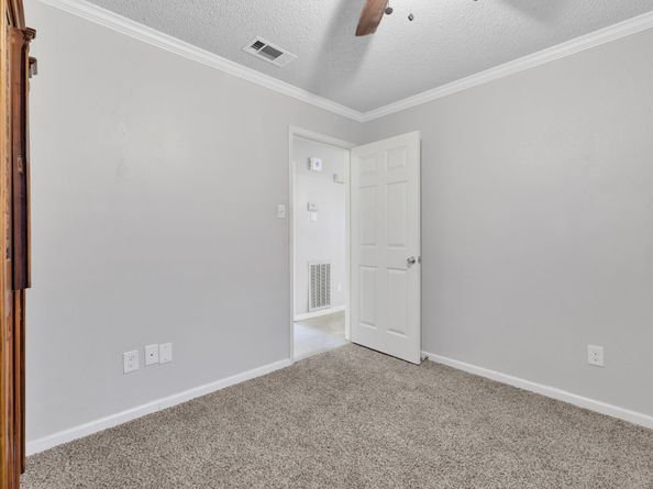 1912 Trixie Lane, Houston TX 77042