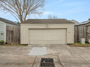 1912 Trixie Lane, Houston TX 77042