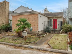 1912 Trixie Lane, Houston TX 77042