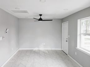 4502 Hirsch Road A, Houston TX 77026