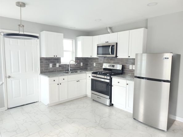4502 Hirsch Road A, Houston TX 77026
