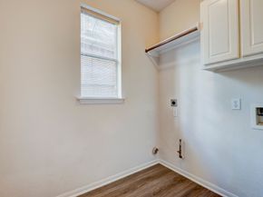 78 E Evangeline Oaks Circle, The Woodlands TX 77384