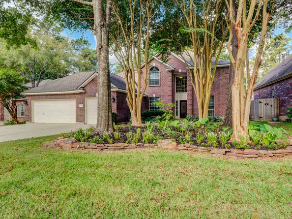 78 E Evangeline Oaks Circle, The Woodlands TX 77384