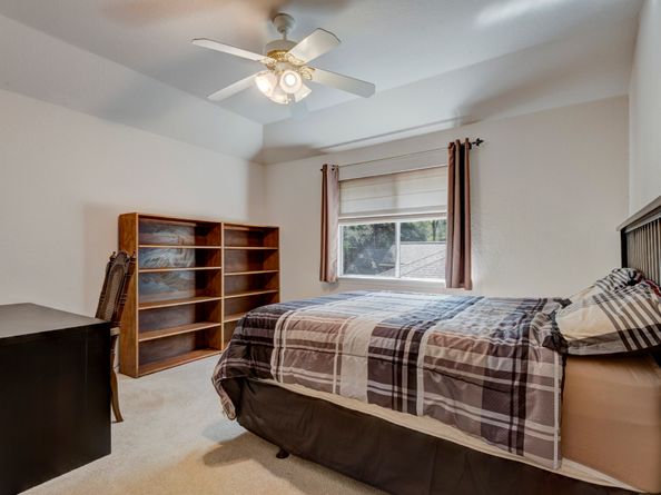 78 E Evangeline Oaks Circle, The Woodlands TX 77384
