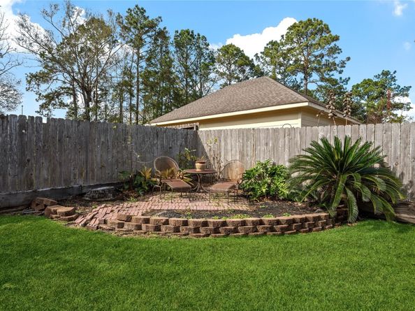 2510 Pebble Stream Court, Kingwood TX 77345