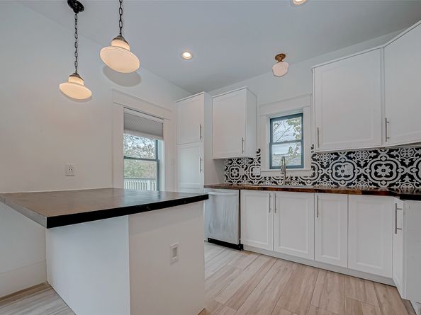 1109 Rutland Street, Houston TX 77008