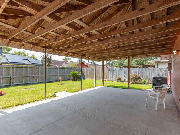 13410 S Thorntree Drive, Houston TX 77015