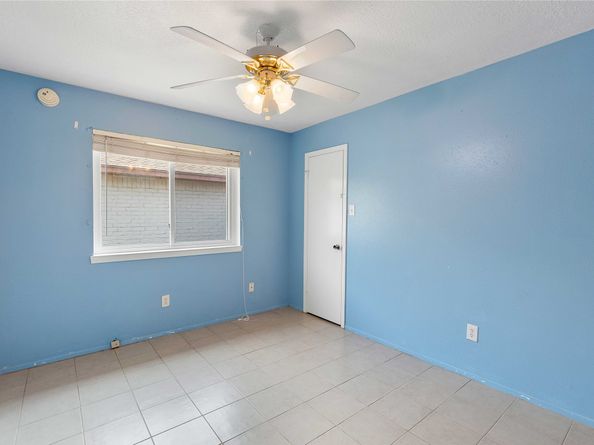13410 S Thorntree Drive, Houston TX 77015