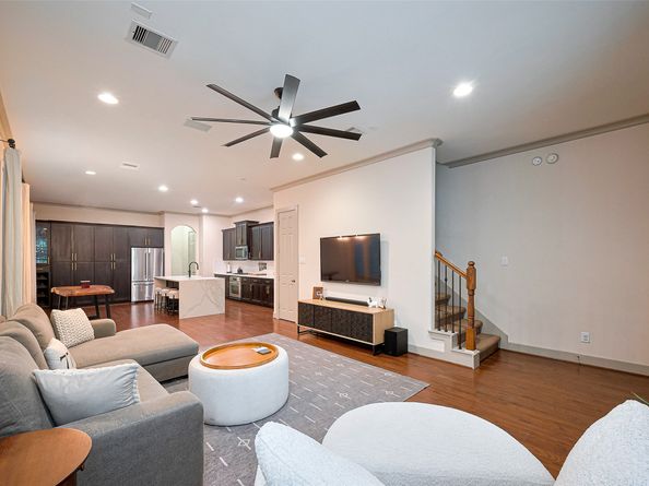1224 Nelson Falls Lane, Houston TX 77008